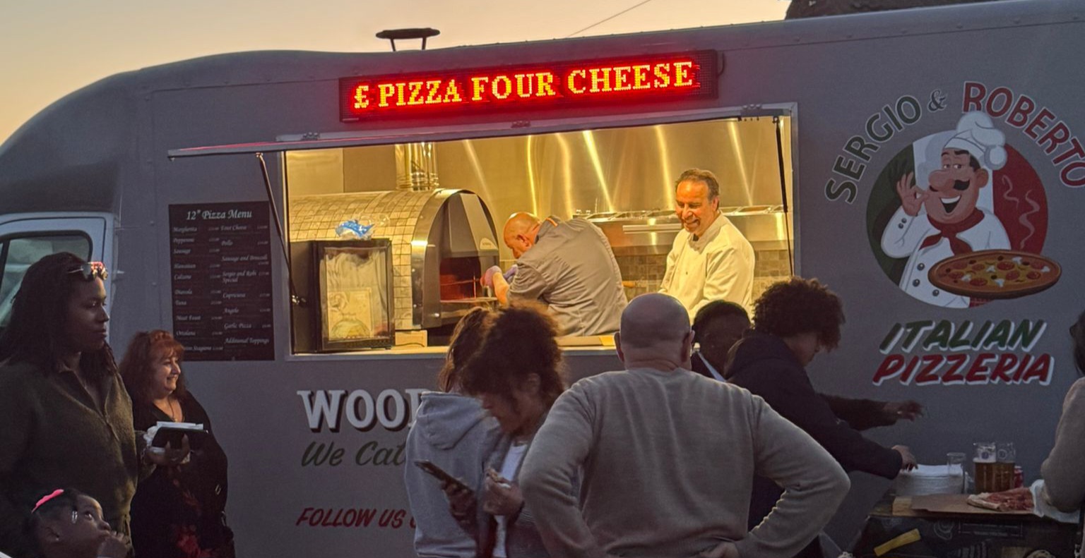 Sergio & Robi pizza van